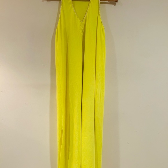 Vilagallo neon yellow coverup.  Perfect for the beach! - Picture 2 of 2